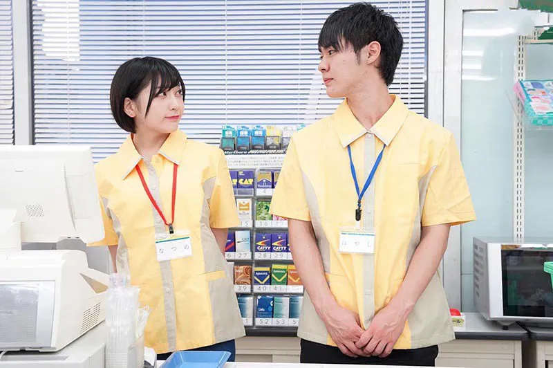 Bí mật địt nhau anh xã khi đi làm thêm ở cửa hàng tiện lợi
