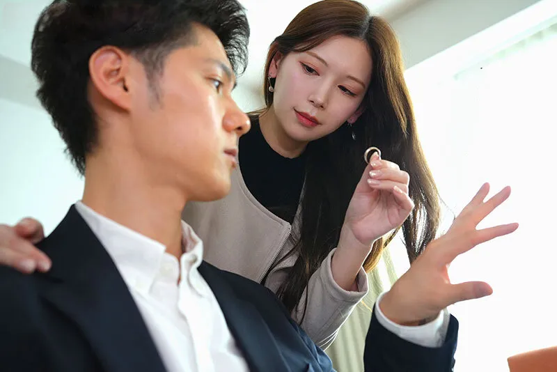 Người vợ đi đi giã ngoại, ông xã ở nhà bị nhỏ em người vợ gạ xoạc không trượt phát nào